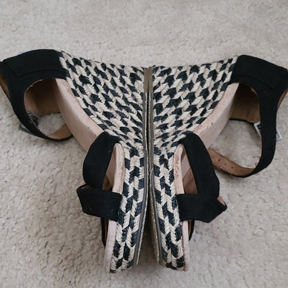 Toms🤎🖤🤎🖤 - Picture 4 of 5